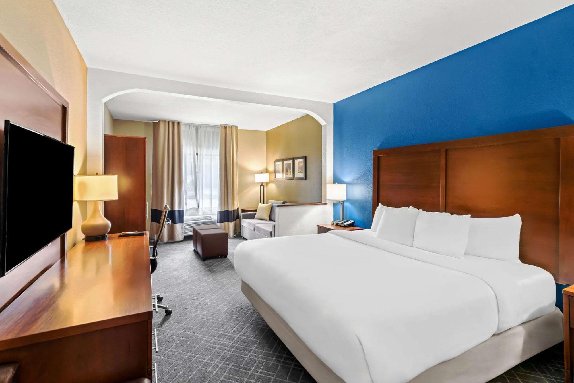 คอมฟอร์ต สวีท โมบีล อีสต์เบย์ Hotel แดฟนี ภายนอก รูปภาพ
